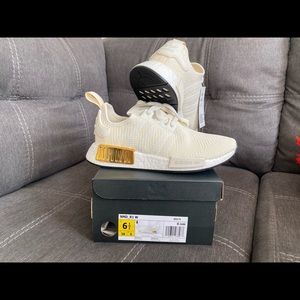 Adidas NMD R1